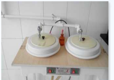 Metallographic polisher